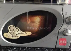 Illustration of how to make eight-treasure rice 2