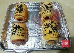 Illustration of how to make bacon burritos 7