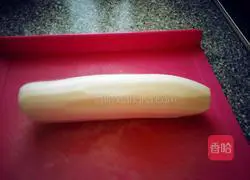 Illustration of how to make shredded radish with scallion oil 1