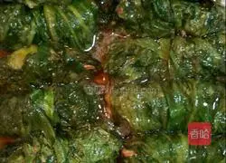 Illustration of how to make minced meat wrapped in lettuce 5