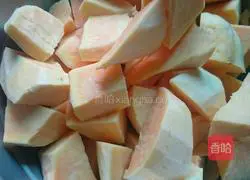 Illustration of how to make steamed pork with sweet potato flour 5