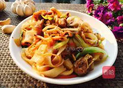 Illustration of how to make chicken fried rice noodles 14