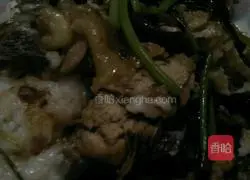 Illustration of how to make braised chicken rice 8