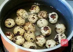 Illustration of how to make Yuanbao Pork 3 