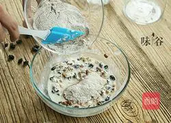 Illustration of home bread making 7