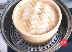 Illustration of how to make steamed beef with rice flour 14