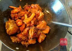 Illustration of Xinjiang's authentic secret recipe of large plate chicken 4