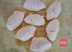 Illustration of how to make spicy chicken wings in dry pot 2