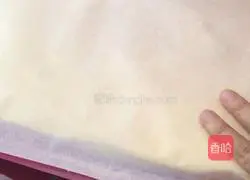 Illustration of how to make orange spotted cake roll 17