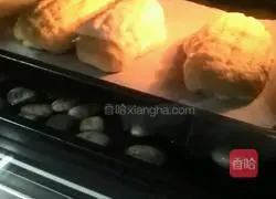 Traditional steam baking method of French bread - milk hash Illustration of how to do it 8