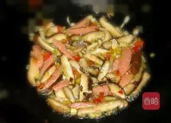 Illustration of how to make lettuce wrap sauce 5