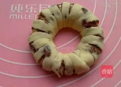 Illustration of how to make bean paste buns 11