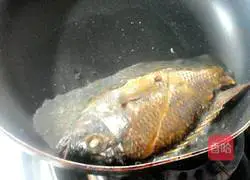 Illustration of how to make spicy fish 7