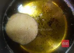 Illustration of how to make century-old brown sugar pot helmet 8