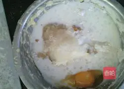 Illustration of how the dragon and phoenix carve double pizza together 2