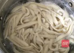 Illustration of how to make tomato noodles 13