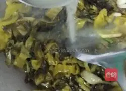 Illustration of how to make pickled cabbage and tofu pudding 6