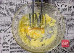 Roasted Walnut Banana Cake Recipe Illustration 5