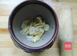 Illustration of how to make crispy pork 3