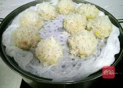 Illustration of how to make glutinous rice assorted rice balls 13