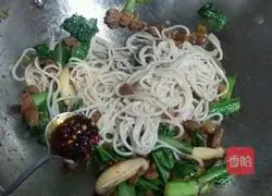 Nanchang fried rice noodles recipe 7