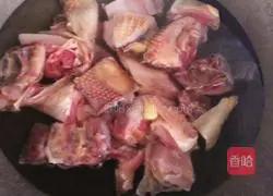 Illustration of braised chicken with small potatoes 3