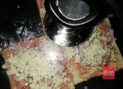 Illustration of making square pizza 8