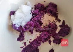 Illustration of how to make two-color hair cake 6