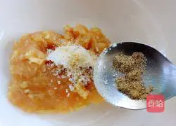 Illustration of how to make pan-fried chicken patties 5