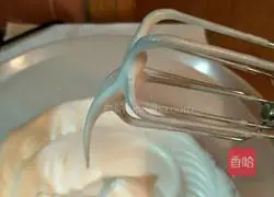 Illustration of how to make chiffon cake 7