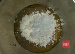 Illustration of how to make rice cooker chocolate cake 3