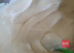 Illustration of the steps for making cake embryos in a rice cooker 13