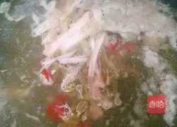 Illustration of how to make kimchi hot and sour rice noodles 8