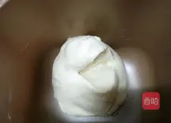 Illustration of how to make bread in the bread machine 4
