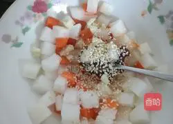 Illustration of how to make white radish kimchi 6