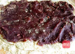 Illustration of how to make a donkey roll 11