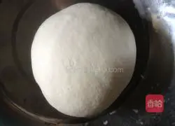 Illustration of how to make shrimp pizza 1