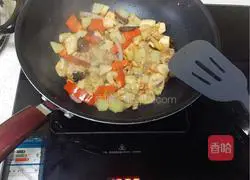 Illustration of Spicy Braised Chicken 4