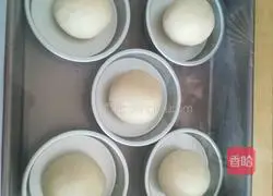 Illustration of how to make hamburger buns 12