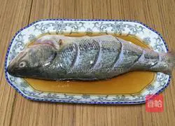 Illustration of home cooking of steamed seabass 6