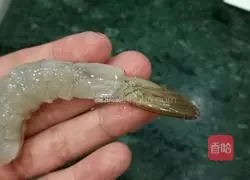 Illustration of how to make oven version of shrimp balls with anchovies 2