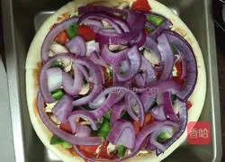 Illustration of how to make lazy version of pizza 7