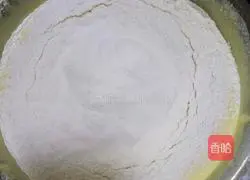 Illustration of how to make cupcakes without retraction and zero failure 6