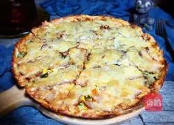 Illustration of how to make bacon pizza 12