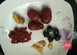 Illustration of how to make nourishing braised chicken 2