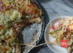 Illustration of how to make prawn and vegetable pizza 10