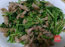 Illustration of how to make fried pork tenderloin with coriander 11