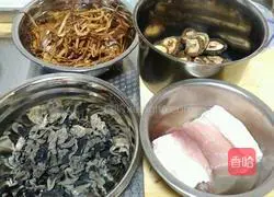 Illustration of how to make braised noodles in old Beijing 1