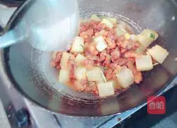 Illustration of how to make stewed winter melon with lychee meat 17