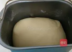 Illustration of how to make jam sandwich bread 5